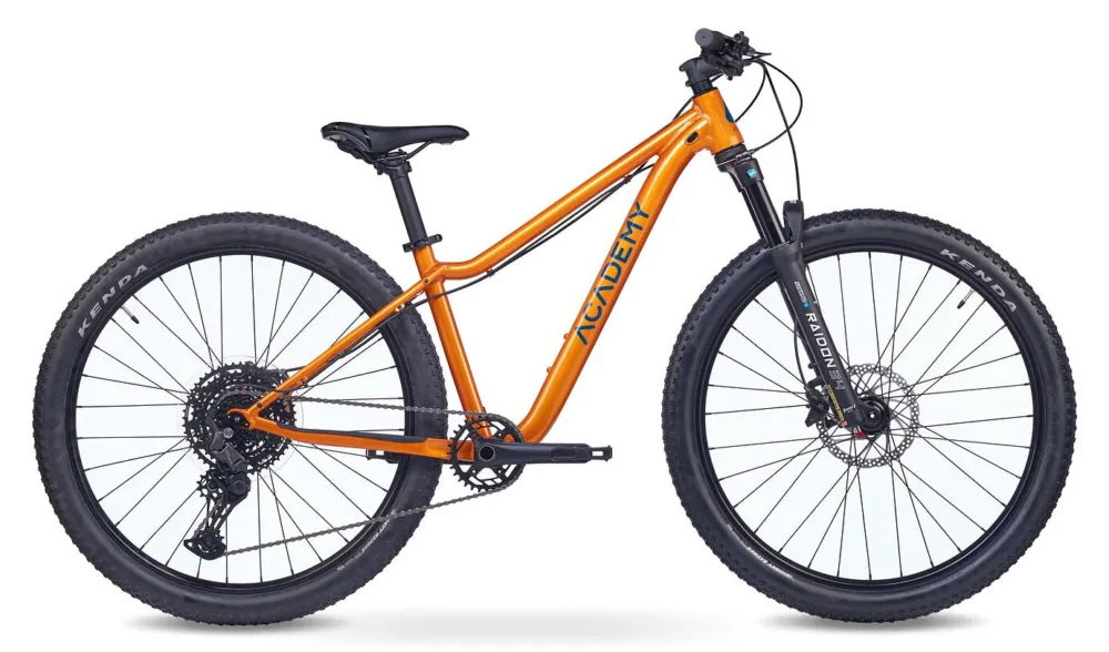 Neu ACADEMY Trail 7 Rahmenhöhe 38cm (2026) | 27,5 Zoll Jugend-/Kinder-MTB | Amber