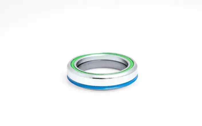 Knallerangebot 40 Steuersatz Unterteil 1 1/4" | IS47/33