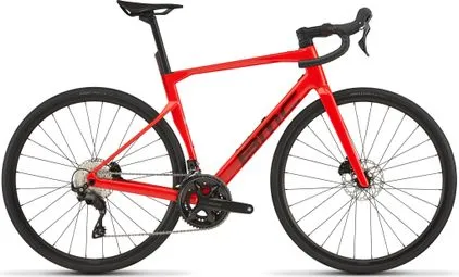 Bestpreis BMC Roadmachine Three Rennrad, Shimano 105, 12-Gang, 700 mm, Rot/Schwarz, 2027